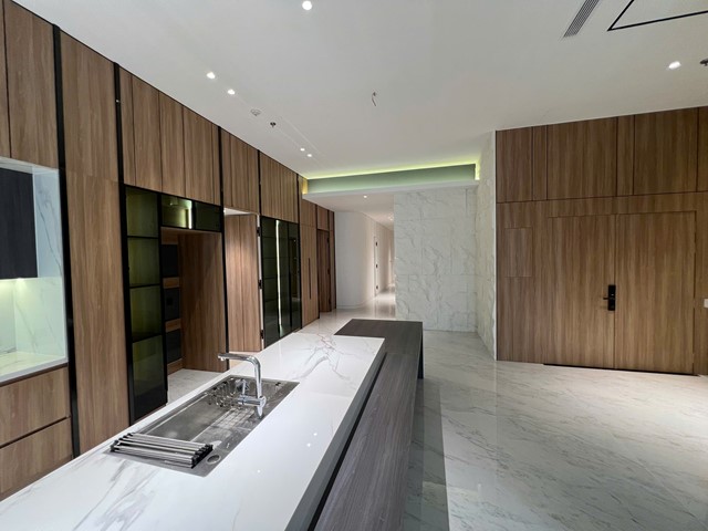 Penhouse - Empire City